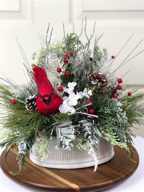 Snowflakes and Sprinkles: How to create a magical winter arrangement.